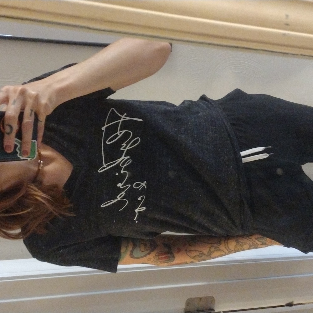 Fly bird Tee-BUNDLE ONLY!